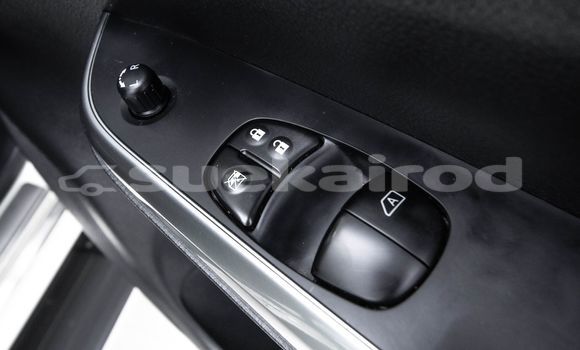 Buy Used Nissan Navara White Car in Bangkok in Bangkok Buy Used Nissan Navara White Car in Bangkok in Bangkok