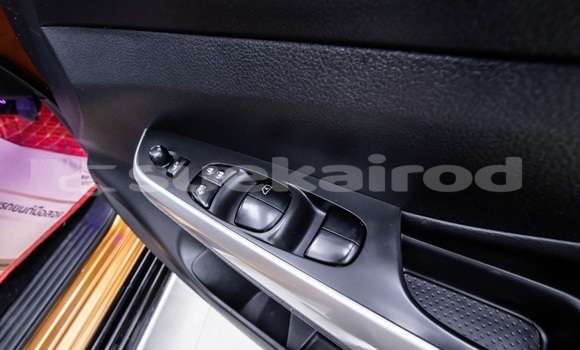 Buy Used Nissan Navara Calibre Other Car in Bangkok in Bangkok Buy Used Nissan Navara Calibre Other Car in Bangkok in Bangkok