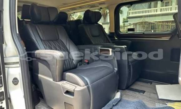 ซื้อ รถมือสอง Toyota Crown Majesta ขาว รถยนต์ ใน %{เมือง} ใน กรุงเทพมหานคร ซื้อ รถมือสอง Toyota Crown Majesta ขาว รถยนต์ ใน %{เมือง} ใน กรุงเทพมหานคร