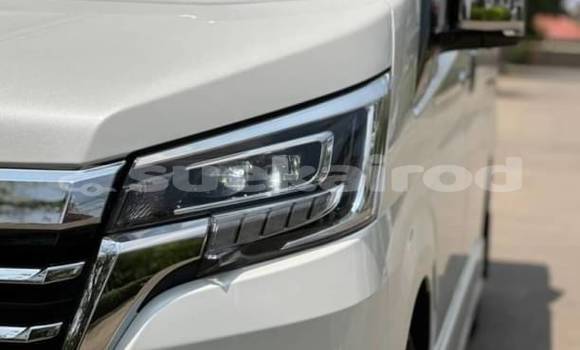 ซื้อ รถมือสอง Toyota Crown Majesta ขาว รถยนต์ ใน %{เมือง} ใน กรุงเทพมหานคร ซื้อ รถมือสอง Toyota Crown Majesta ขาว รถยนต์ ใน %{เมือง} ใน กรุงเทพมหานคร