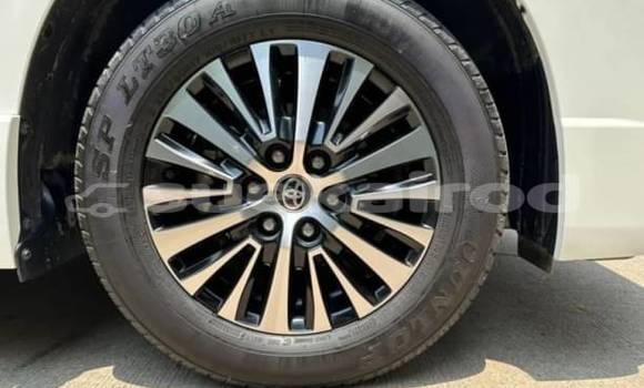 ซื้อ รถมือสอง Toyota Crown Majesta ขาว รถยนต์ ใน %{เมือง} ใน กรุงเทพมหานคร ซื้อ รถมือสอง Toyota Crown Majesta ขาว รถยนต์ ใน %{เมือง} ใน กรุงเทพมหานคร