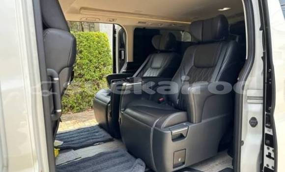 ซื้อ รถมือสอง Toyota Crown Majesta ขาว รถยนต์ ใน %{เมือง} ใน กรุงเทพมหานคร ซื้อ รถมือสอง Toyota Crown Majesta ขาว รถยนต์ ใน %{เมือง} ใน กรุงเทพมหานคร