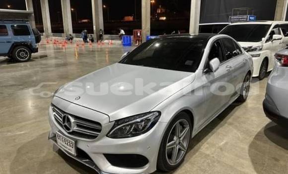 ซื้อ รถมือสอง Mercedes-Benz C-klasse อื่น ๆ รถยนต์ ใน %{เมือง} ใน กรุงเทพมหานคร