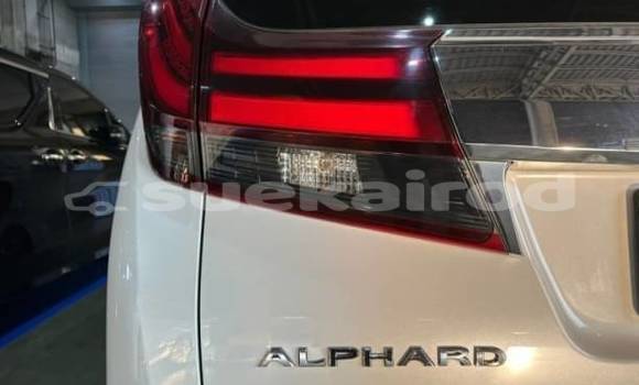 Buy Used Toyota Alphard White Car in Bangkok in Bangkok Buy Used Toyota Alphard White Car in Bangkok in Bangkok