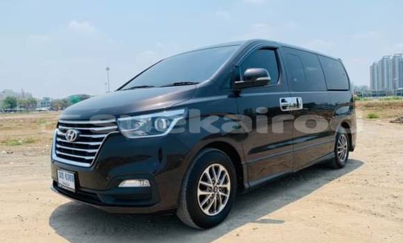Buy Used Hyundai H1 Black Car in Bangkok in Bangkok Buy Used Hyundai H1 Black Car in Bangkok in Bangkok