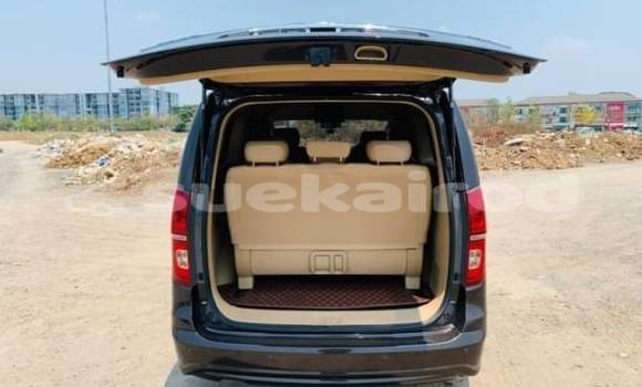 Buy Used Hyundai H1 Black Car in Bangkok in Bangkok Buy Used Hyundai H1 Black Car in Bangkok in Bangkok