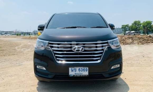 Buy Used Hyundai H1 Black Car in Bangkok in Bangkok Buy Used Hyundai H1 Black Car in Bangkok in Bangkok