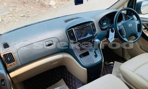 Buy Used Hyundai H1 Black Car in Bangkok in Bangkok Buy Used Hyundai H1 Black Car in Bangkok in Bangkok