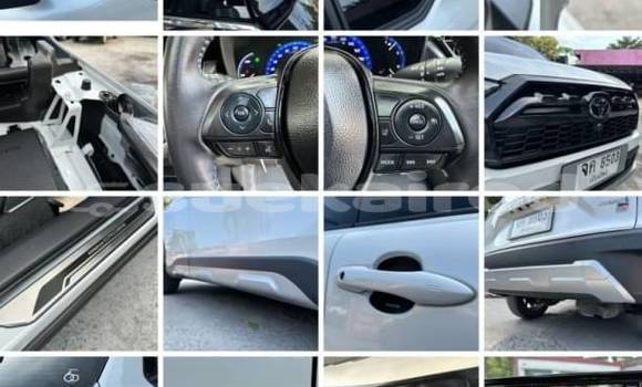 ซื้อ รถมือสอง Toyota Corolla Cross ขาว รถยนต์ ใน %{เมือง} ใน กรุงเทพมหานคร ซื้อ รถมือสอง Toyota Corolla Cross ขาว รถยนต์ ใน %{เมือง} ใน กรุงเทพมหานคร