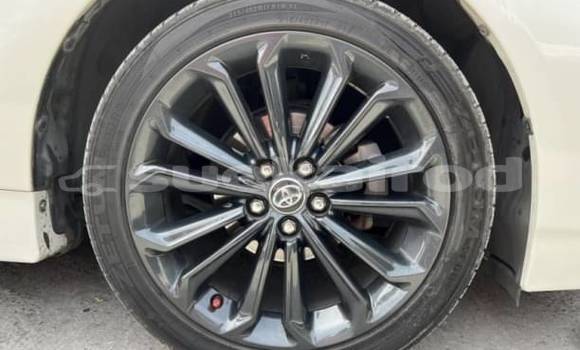 Buy Used Toyota Prius White Car in Bangkok in Bangkok Buy Used Toyota Prius White Car in Bangkok in Bangkok