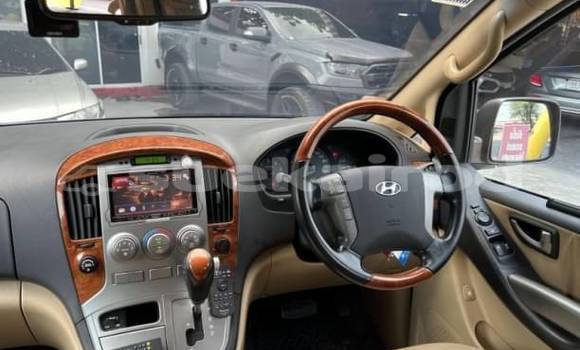 ซื้อ รถมือสอง Hyundai H1 สีน้ำตาล รถยนต์ ใน %{เมือง} ใน กรุงเทพมหานคร ซื้อ รถมือสอง Hyundai H1 สีน้ำตาล รถยนต์ ใน %{เมือง} ใน กรุงเทพมหานคร