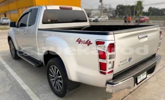 Buy Used Toyota Hiluxe Revo Silver Car in Bangkok in Bangkok Buy Used Toyota Hiluxe Revo Silver Car in Bangkok in Bangkok