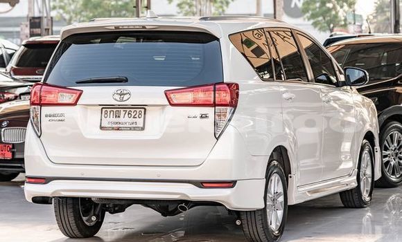 Buy Used Toyota Innova White Car in Bangkok in Bangkok Buy Used Toyota Innova White Car in Bangkok in Bangkok