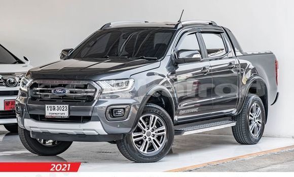 ซื้อ รถมือสอง Ford Ranger สีดำ รถยนต์ ใน %{เมือง} ใน กรุงเทพมหานคร