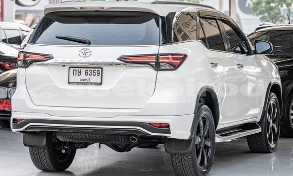 ซื้อ รถมือสอง Toyota Fortuner ขาว รถยนต์ ใน %{เมือง} ใน กรุงเทพมหานคร ซื้อ รถมือสอง Toyota Fortuner ขาว รถยนต์ ใน %{เมือง} ใน กรุงเทพมหานคร