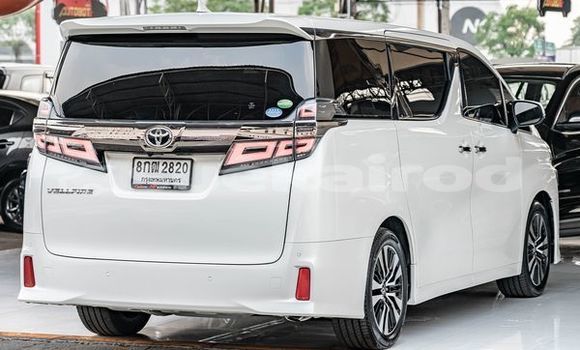 ซื้อ รถมือสอง Toyota Vellfire ขาว รถยนต์ ใน %{เมือง} ใน กรุงเทพมหานคร ซื้อ รถมือสอง Toyota Vellfire ขาว รถยนต์ ใน %{เมือง} ใน กรุงเทพมหานคร