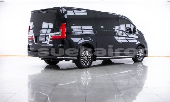 Buy Used Toyota Matrix Black Car in Bangkok in Bangkok Buy Used Toyota Matrix Black Car in Bangkok in Bangkok