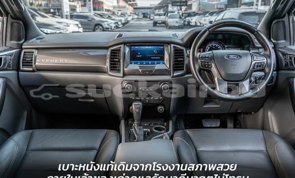 ซื้อ รถมือสอง Ford Everest เงิน รถยนต์ ใน %{เมือง} ใน กรุงเทพมหานคร ซื้อ รถมือสอง Ford Everest เงิน รถยนต์ ใน %{เมือง} ใน กรุงเทพมหานคร
