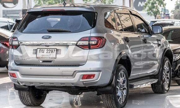 ซื้อ รถมือสอง Ford Everest เงิน รถยนต์ ใน %{เมือง} ใน กรุงเทพมหานคร ซื้อ รถมือสอง Ford Everest เงิน รถยนต์ ใน %{เมือง} ใน กรุงเทพมหานคร