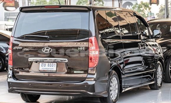 Buy Used Hyundai H1 Black Car in Bangkok in Bangkok Buy Used Hyundai H1 Black Car in Bangkok in Bangkok