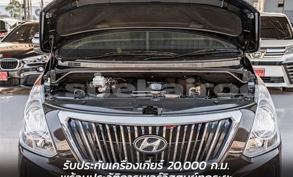 Buy Used Hyundai H1 Black Car in Bangkok in Bangkok Buy Used Hyundai H1 Black Car in Bangkok in Bangkok