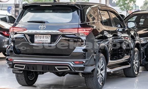 ซื้อ รถมือสอง Toyota Fortuner สีดำ รถยนต์ ใน %{เมือง} ใน กรุงเทพมหานคร ซื้อ รถมือสอง Toyota Fortuner สีดำ รถยนต์ ใน %{เมือง} ใน กรุงเทพมหานคร