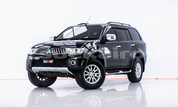 Buy Used Mitsubishi Pajero Sport Black Car in Bangkok in Bangkok Buy Used Mitsubishi Pajero Sport Black Car in Bangkok in Bangkok