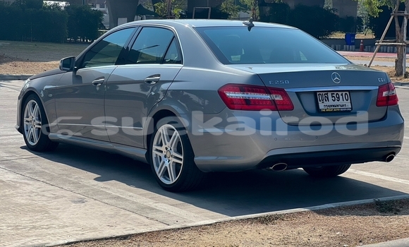Buy Used Mercedes‒Benz E–Class Other Car in Bangkok in Bangkok Buy Used Mercedes‒Benz E–Class Other Car in Bangkok in Bangkok