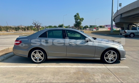 Buy Used Mercedes‒Benz E–Class Other Car in Bangkok in Bangkok Buy Used Mercedes‒Benz E–Class Other Car in Bangkok in Bangkok