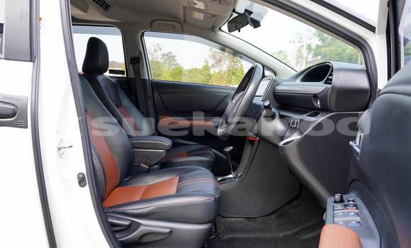 Buy Used Toyota Sienta White Car in Bangkok in Bangkok Buy Used Toyota Sienta White Car in Bangkok in Bangkok