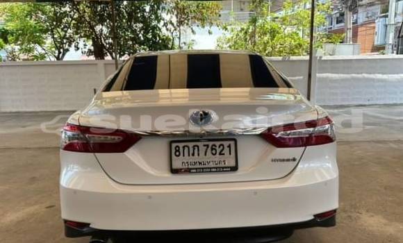 Buy Used Toyota Camry White Car in Bangkok in Bangkok Buy Used Toyota Camry White Car in Bangkok in Bangkok
