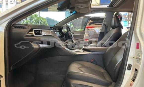 Buy Used Toyota Camry White Car in Bangkok in Bangkok Buy Used Toyota Camry White Car in Bangkok in Bangkok
