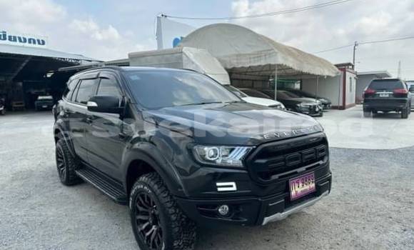 Buy Used Ford Everest Black Car in Bangkok in Bangkok Buy Used Ford Everest Black Car in Bangkok in Bangkok