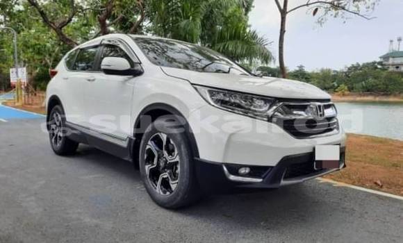 Buy Used Honda CR-V White Car in Bangkok in Bangkok Buy Used Honda CR-V White Car in Bangkok in Bangkok
