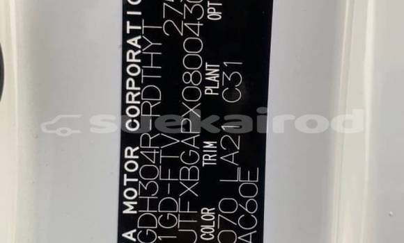 Buy Used Toyota Crown Majesta White Car in Bangkok in Bangkok Buy Used Toyota Crown Majesta White Car in Bangkok in Bangkok