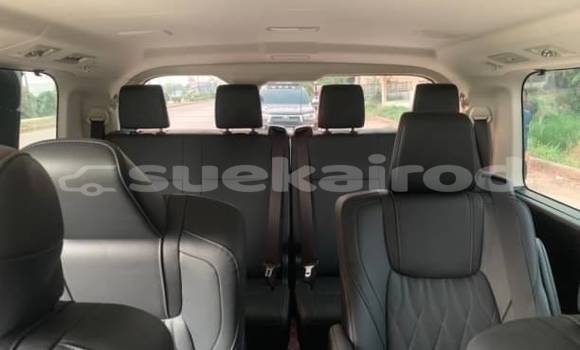 Buy Used Toyota Crown Majesta White Car in Bangkok in Bangkok Buy Used Toyota Crown Majesta White Car in Bangkok in Bangkok