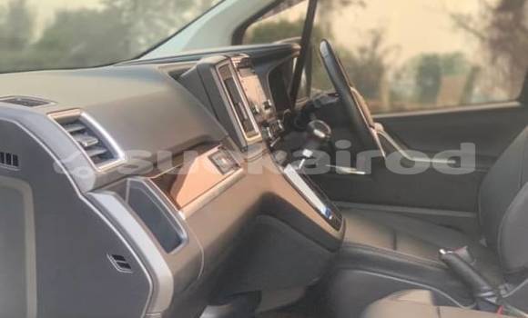 Buy Used Toyota Crown Majesta White Car in Bangkok in Bangkok Buy Used Toyota Crown Majesta White Car in Bangkok in Bangkok