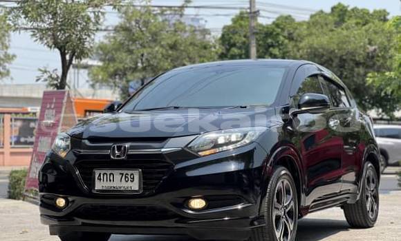 ซื้อ รถมือสอง Honda HR-V สีดำ รถยนต์ ใน %{เมือง} ใน กรุงเทพมหานคร