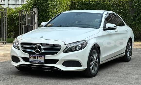 Buy Used Mercedes-Benz C-Classe White Car in Bangkok in Bangkok Buy Used Mercedes-Benz C-Classe White Car in Bangkok in Bangkok