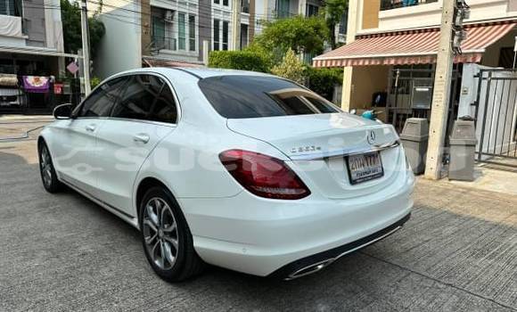 Buy Used Mercedes-Benz C-Classe White Car in Bangkok in Bangkok Buy Used Mercedes-Benz C-Classe White Car in Bangkok in Bangkok