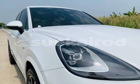 ซื้อ รถมือสอง Porsche Cayenne ขาว รถยนต์ ใน %{เมือง} ใน กรุงเทพมหานคร ซื้อ รถมือสอง Porsche Cayenne ขาว รถยนต์ ใน %{เมือง} ใน กรุงเทพมหานคร