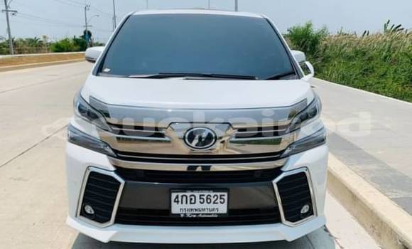 ซื้อ รถมือสอง Toyota Vellfire ขาว รถยนต์ ใน %{เมือง} ใน กรุงเทพมหานคร ซื้อ รถมือสอง Toyota Vellfire ขาว รถยนต์ ใน %{เมือง} ใน กรุงเทพมหานคร