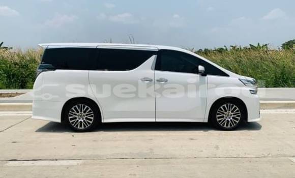 ซื้อ รถมือสอง Toyota Vellfire ขาว รถยนต์ ใน %{เมือง} ใน กรุงเทพมหานคร ซื้อ รถมือสอง Toyota Vellfire ขาว รถยนต์ ใน %{เมือง} ใน กรุงเทพมหานคร