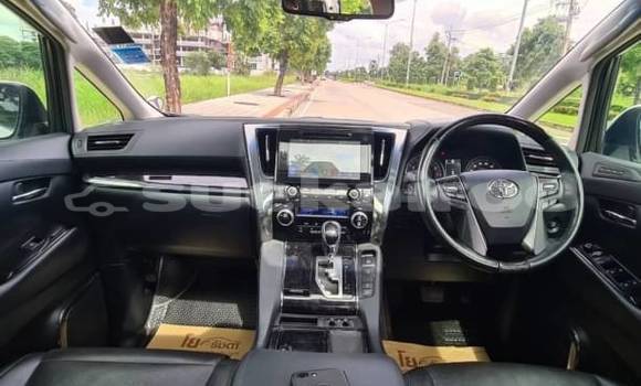ซื้อ รถมือสอง Toyota Vellfire ขาว รถยนต์ ใน %{เมือง} ใน กรุงเทพมหานคร ซื้อ รถมือสอง Toyota Vellfire ขาว รถยนต์ ใน %{เมือง} ใน กรุงเทพมหานคร