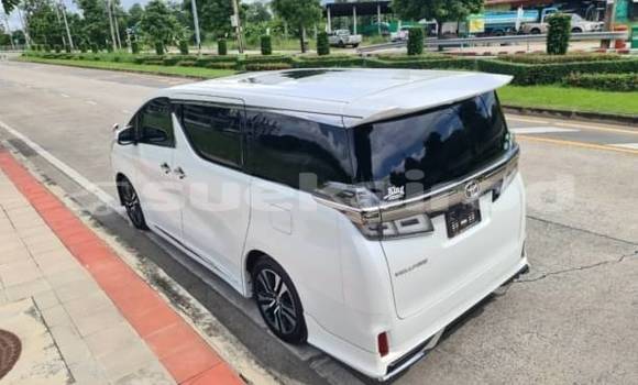 ซื้อ รถมือสอง Toyota Vellfire ขาว รถยนต์ ใน %{เมือง} ใน กรุงเทพมหานคร ซื้อ รถมือสอง Toyota Vellfire ขาว รถยนต์ ใน %{เมือง} ใน กรุงเทพมหานคร