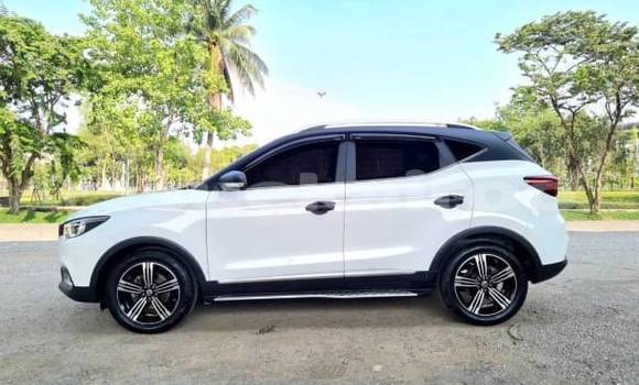 ซื้อ รถมือสอง MG ZS ขาว รถยนต์ ใน %{เมือง} ใน กรุงเทพมหานคร ซื้อ รถมือสอง MG ZS ขาว รถยนต์ ใน %{เมือง} ใน กรุงเทพมหานคร