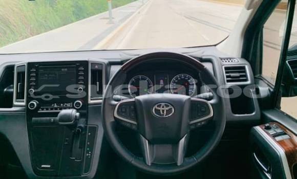 ซื้อ รถมือสอง Toyota Crown Majesta ขาว รถยนต์ ใน %{เมือง} ใน กรุงเทพมหานคร ซื้อ รถมือสอง Toyota Crown Majesta ขาว รถยนต์ ใน %{เมือง} ใน กรุงเทพมหานคร