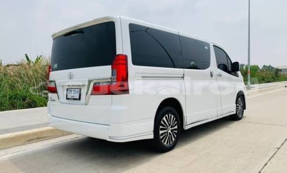 ซื้อ รถมือสอง Toyota Crown Majesta ขาว รถยนต์ ใน %{เมือง} ใน กรุงเทพมหานคร ซื้อ รถมือสอง Toyota Crown Majesta ขาว รถยนต์ ใน %{เมือง} ใน กรุงเทพมหานคร