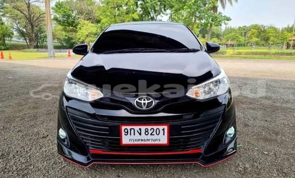 ซื้อ รถมือสอง Toyota Yaris Ativ สีดำ รถยนต์ ใน %{เมือง} ใน กรุงเทพมหานคร ซื้อ รถมือสอง Toyota Yaris Ativ สีดำ รถยนต์ ใน %{เมือง} ใน กรุงเทพมหานคร