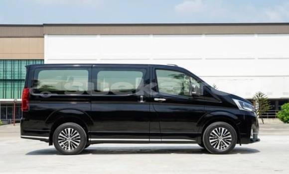 Buy Used Toyota Crown Majesta Black Car in Bangkok in Bangkok Buy Used Toyota Crown Majesta Black Car in Bangkok in Bangkok